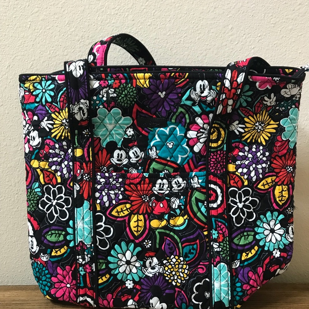 Vera Bradley Tote Mickey Mouse blooms